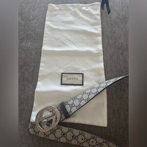 Gucci Beige and Dark Blue GG Canvas 80/32 Belt with Silver Buckle